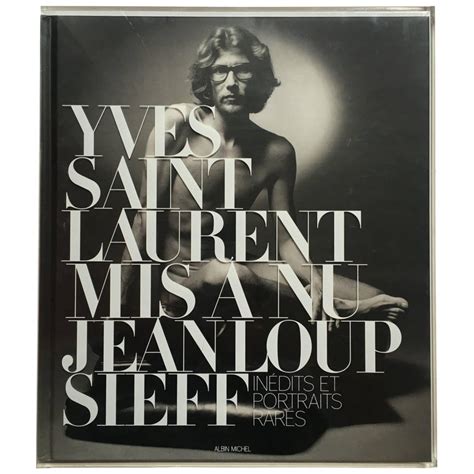 Yves Saint Laurent mis à nu par Jeanloup Sieff 